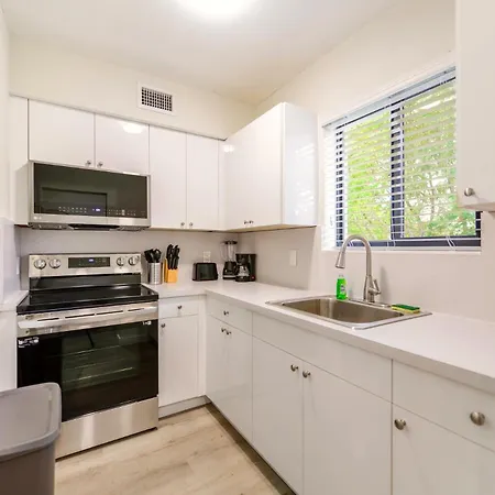 Chic Miami Escape In Prime Location Apartment Exterior photo
